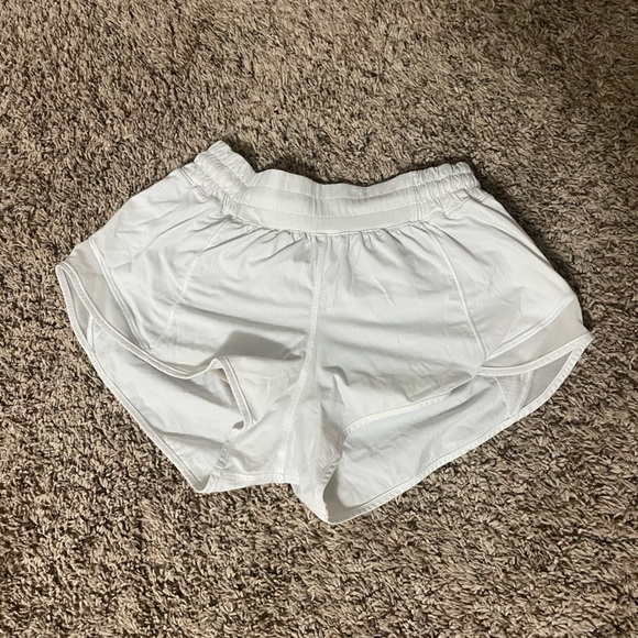 lululemon athletica Pants - Lululemon hotty hot shorts
